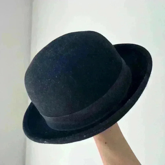 H&M Bowler Black Cosplay Costume Stylish Felt Hat One Size Halloween Accessory - Picture 8 of 9